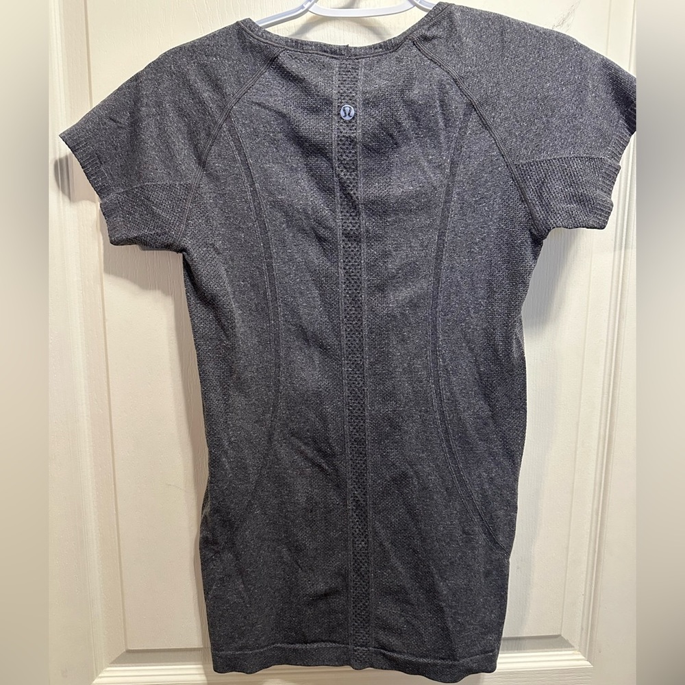 Lululemon swifty tech short sleeve